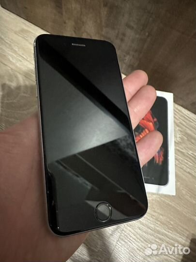 iPhone 6S, 32 ГБ