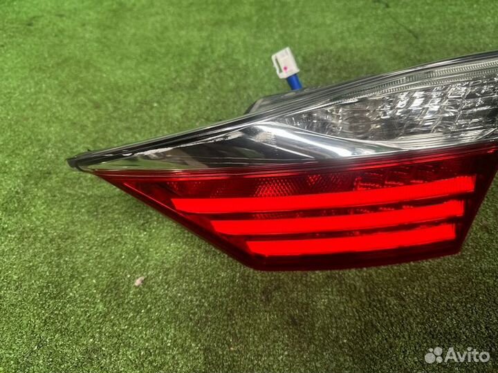 Фонарь правый Lexus Es 6 2012-2015