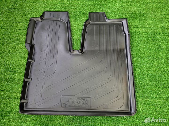 Коврики на Sitrak C7H (2020-н.в.) МКПП