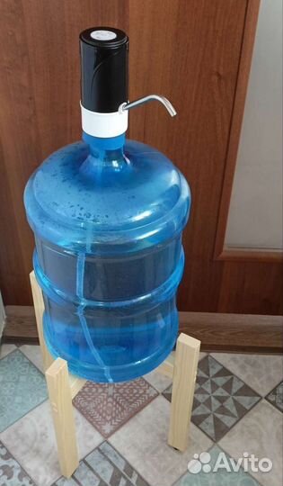 Подставка деревянная