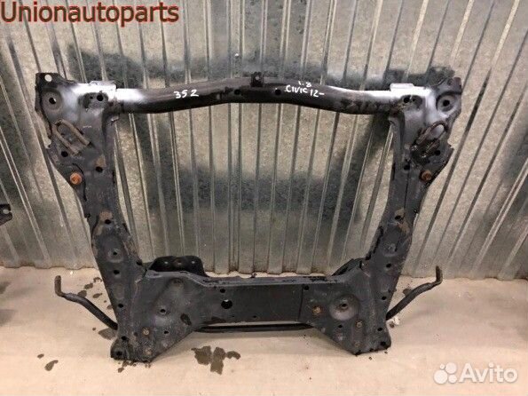 Подрамник Хонда црв 4 2011-2018