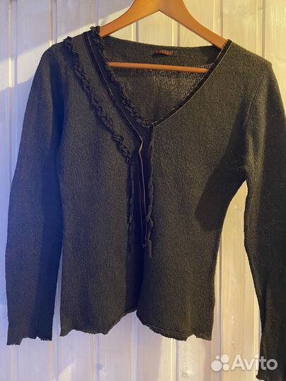 Свитера женские