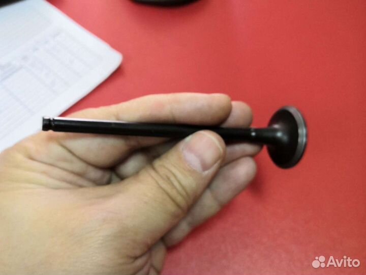 Клапана выпускные 8 шт