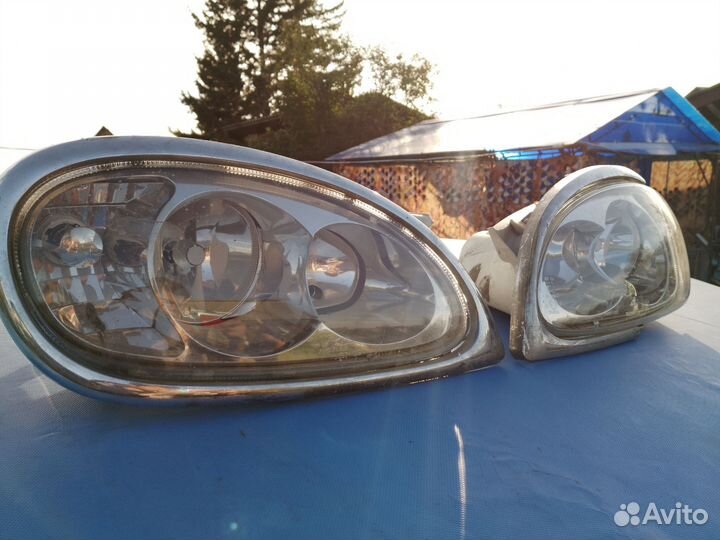 Фары газ Волга 31105