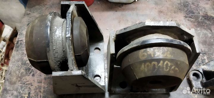 Опора двигателя маз