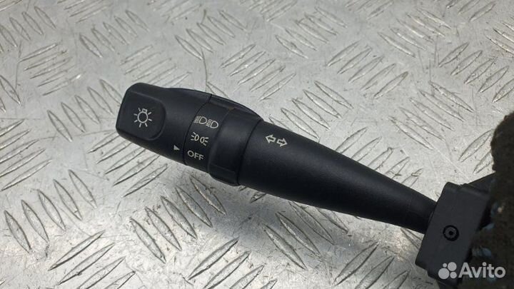 Переключатель поворотов подрулевой Hyundai Elantra