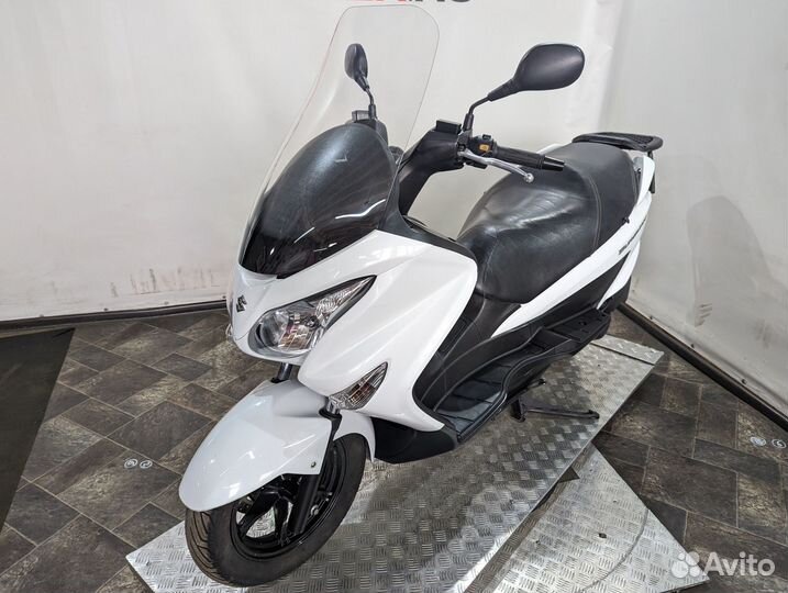 Скутер Suzuki Burgman 200