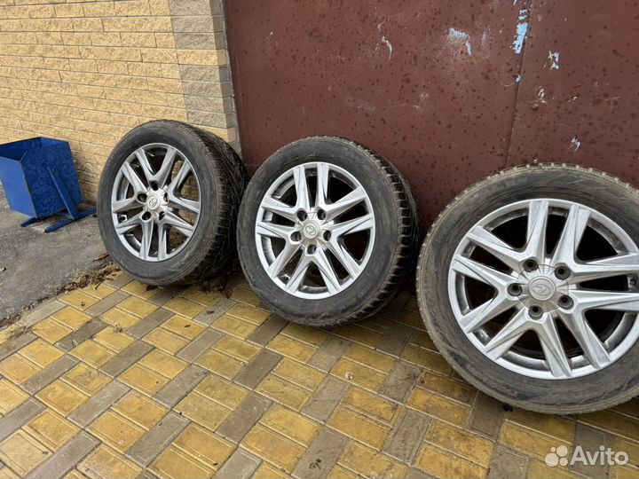 Колёса Nokian Lexus LX 570 275/50/R20