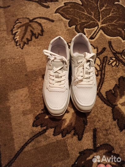 Полуботинки