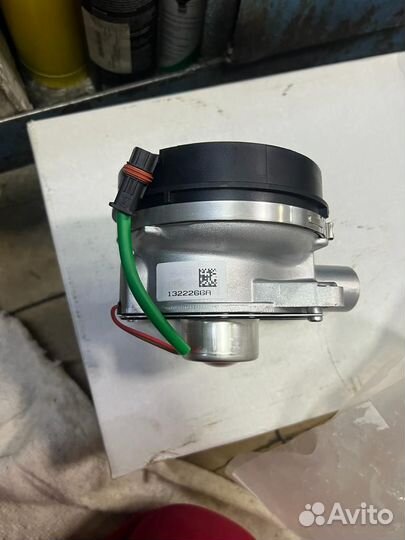 Воздушный нагнетатель webasto Thermo Pro 90 24В
