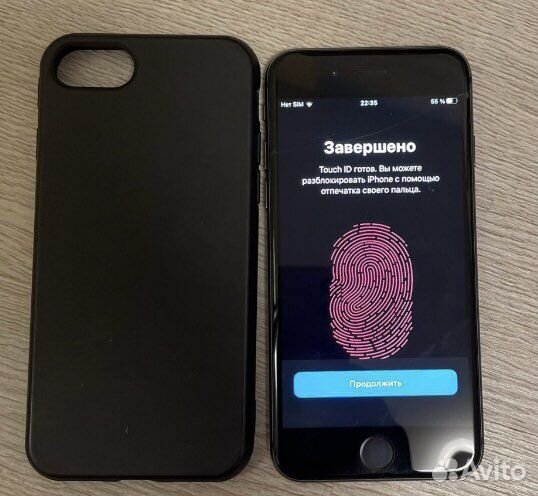 iPhone 8, 64 ГБ