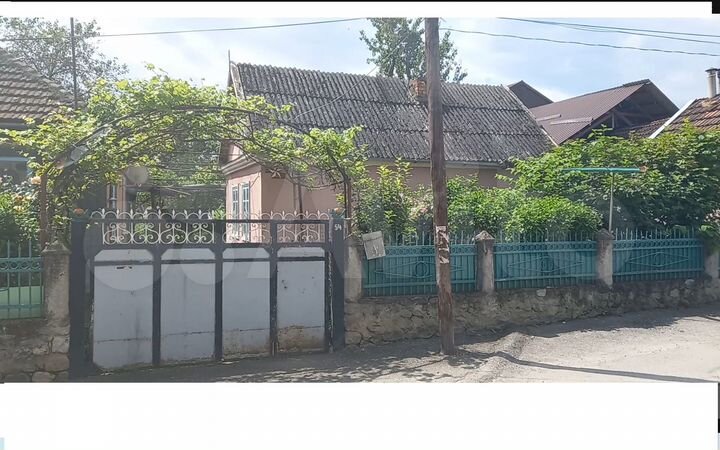 Дом 100 м² на участке 10 сот.