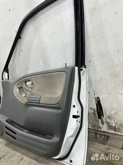 Продам дверь