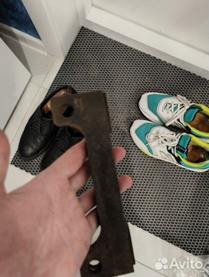 Тормозные диски на Mazda для 4 и 6 поршней