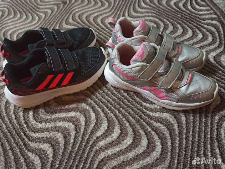 Кроссовки для девочки