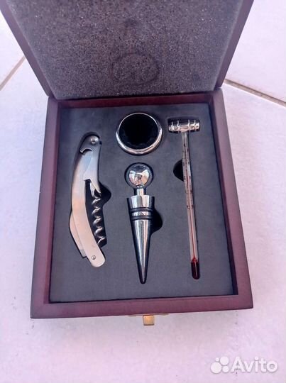 Набор для вина в подарок