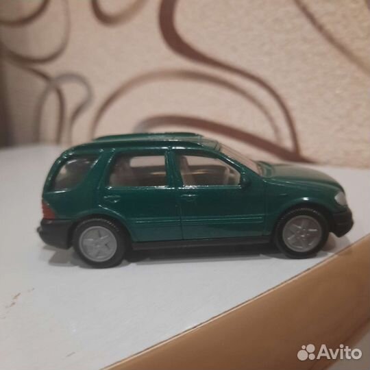 Коллекционные машинки mercedes