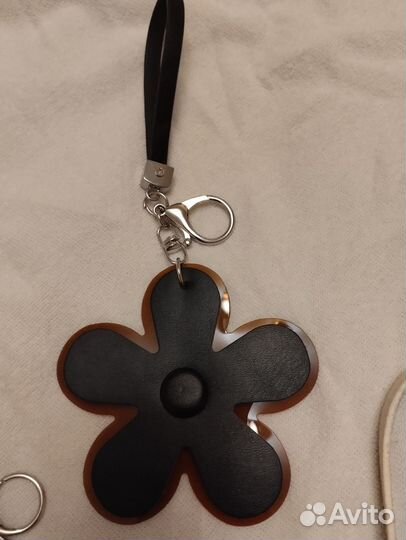 Брелок на сумку