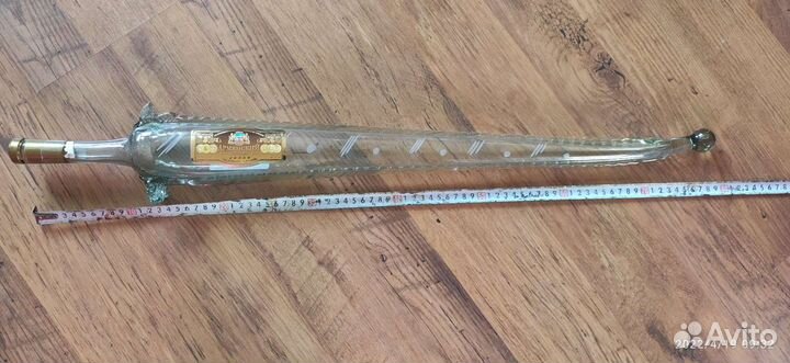 Бутылка коллекционная художественное стекло