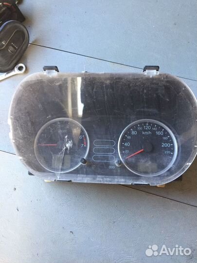 Щиток приборов (приборная панель) Ford Fusion 2005