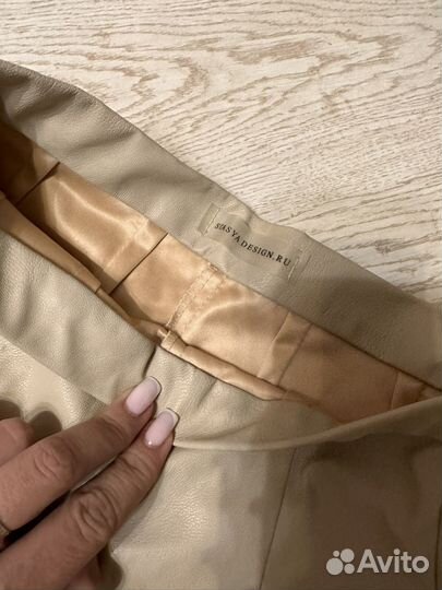 Шорты женские кожаные