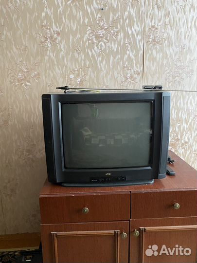 Телевизор JVC бу