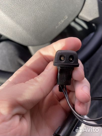 Форсунка омывателя лобового стекла фрилендер 2