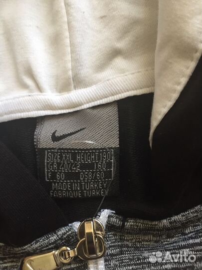 Спортивный костюм