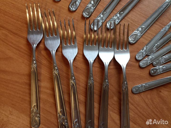 Набор столовых приборов нержавейка 18 предметов
