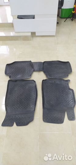 Коврики резиновые Mazda 6