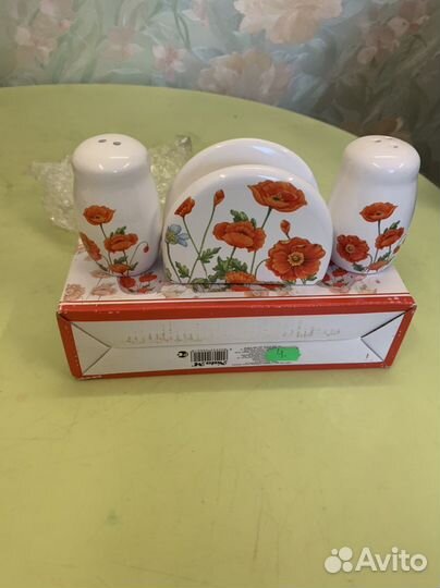 Набор банок для специй