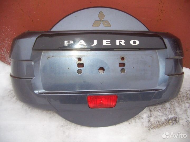 Крышка запасного колеса Митсубиси Паджеро с07-15г