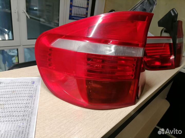 Задние фары BMW e70 дорест