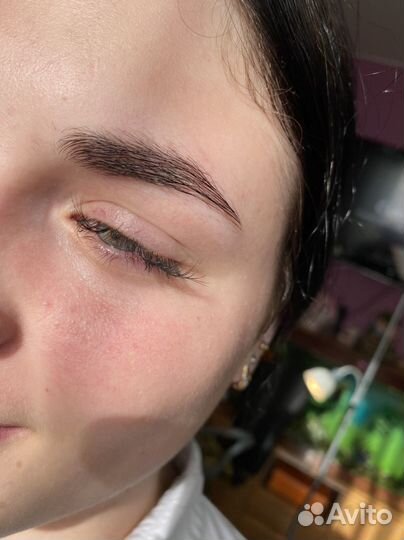 Мастер бровист