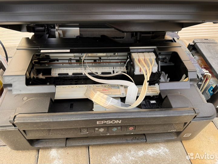 Цветной струйный принтер Epson 2шт