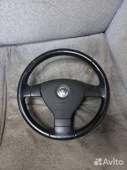 Руль на volkswagen passat b6 2008