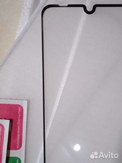 Защитное стекло на honor 10i