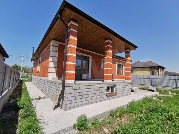 Дом 168,2 м² на участке 5 сот.