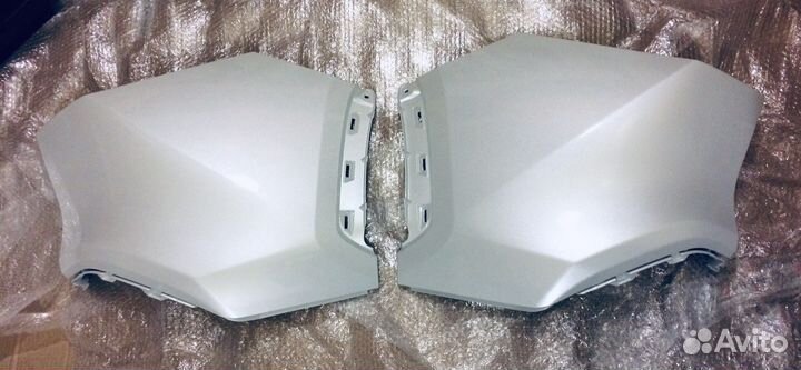 Бампер клыки новые Toyota RAV4 xa50 2018-2020-2023