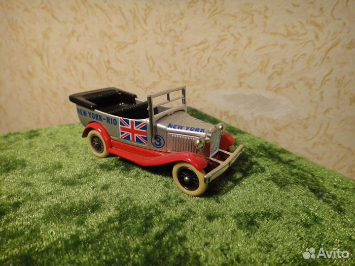 Модель Машинка Старинная Игрушка Англия Британия