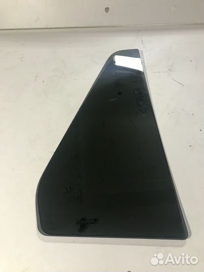 Форточка задняя левая Hyundai Santa Fe CM