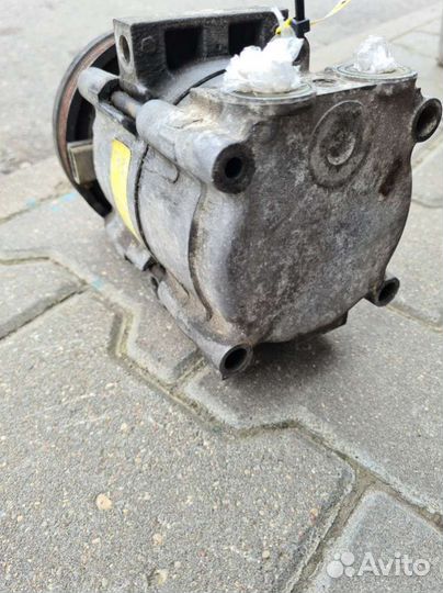 Компрессор кондиционера Ford Mondeo 2