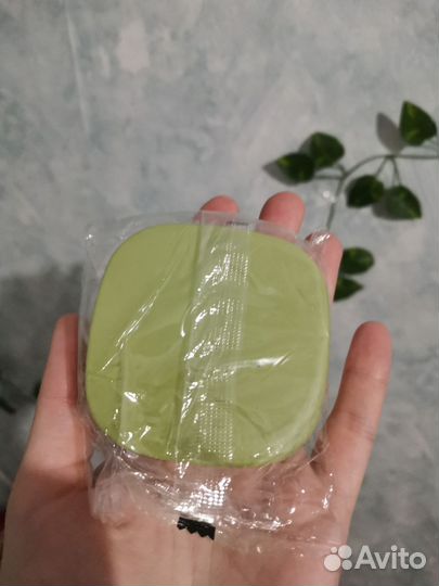 Контейнер для линз