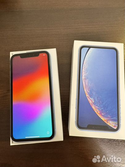 iPhone Xr, 64 ГБ