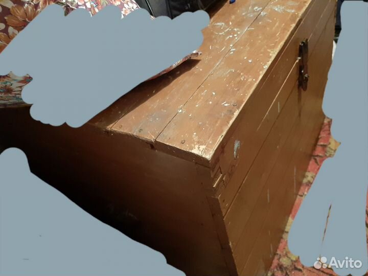 Сундук деревянный старинный