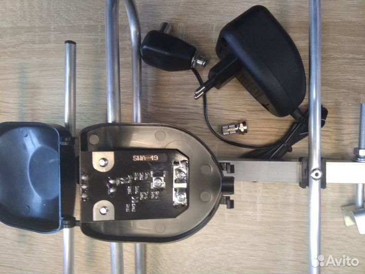 Антенна тв sprint-7 SWA с усилителем 40дБ, новая