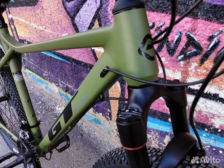 Велосипед 29 GT Shimano Новый