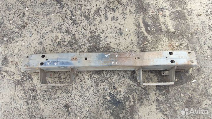 Усилитель переднего бампера Ford Transit 06-2013