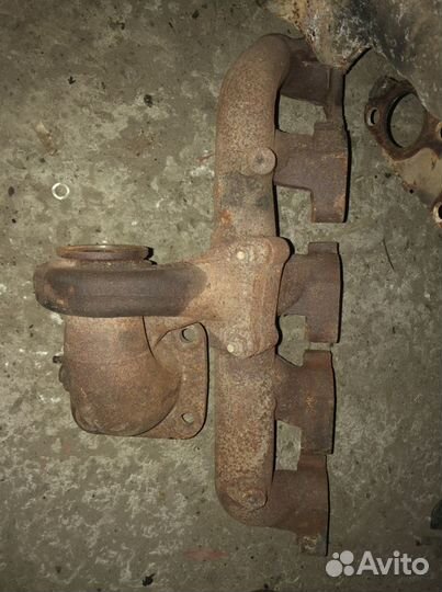 Коллектор выпускной Ford Transit 7, 2,2L