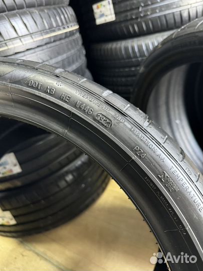 Pirelli P Zero PZ4 355/25 R21 и 255/30 R20 107Y